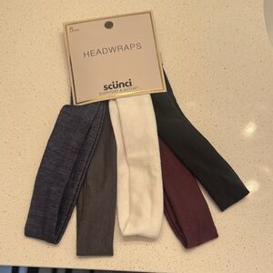 Scunci Headwraps in Black, White, Gray, and Purple - Set of 5